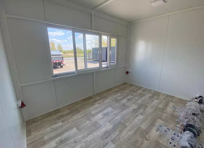 CABINA DA UFFICIO CON AMPIA FINESTRA SCORREVOLE - bungalow autre - C.E.S. Container - photo 2