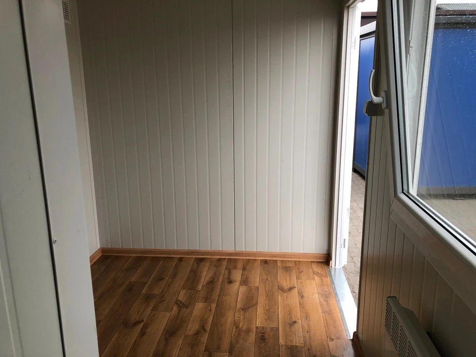 BUNGALOW SANITARIO CON WC, DOCCIA E LAVANDINO - immagini 5